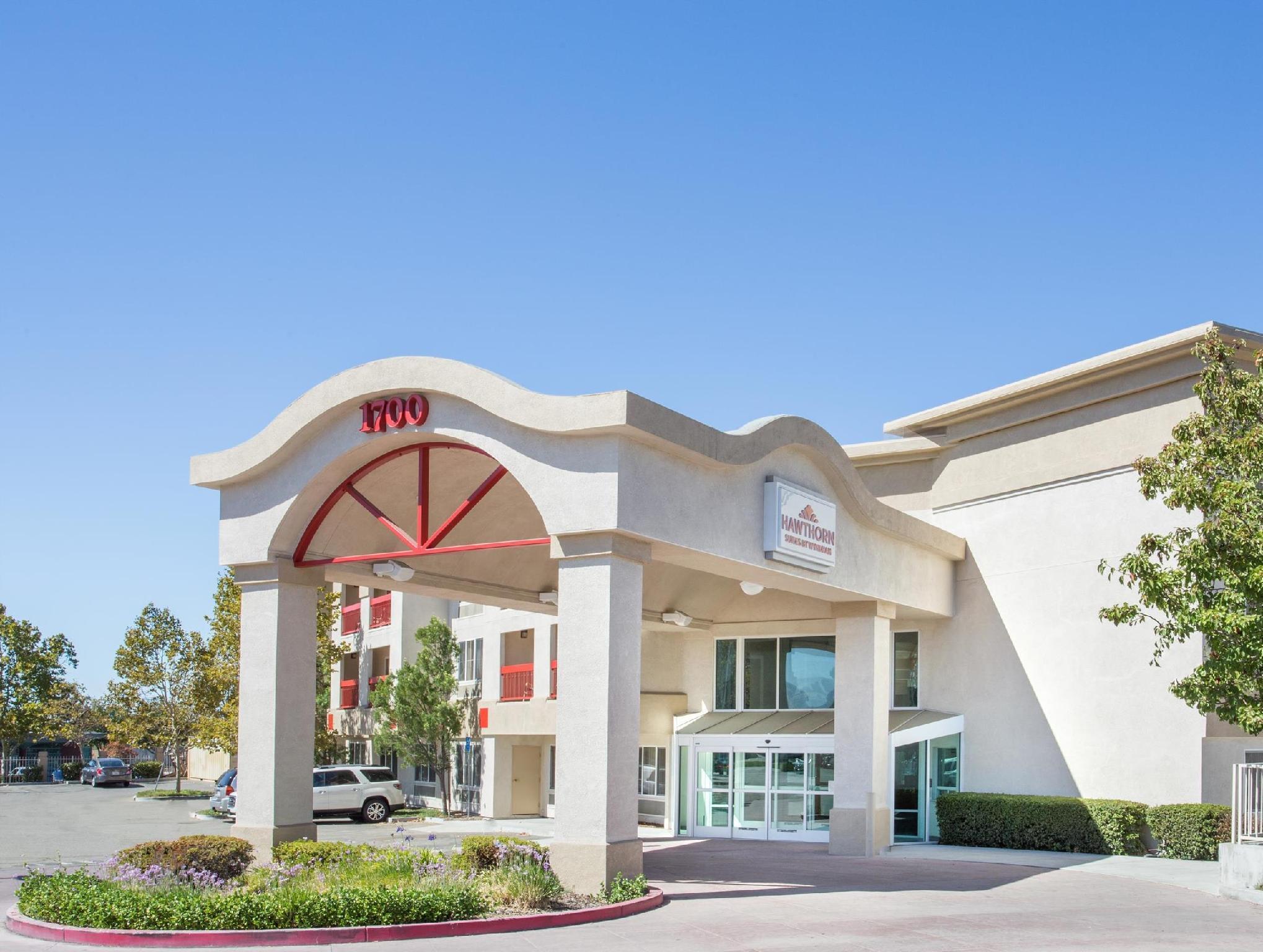 Hawthorn Suites By Wyndham Livermore Esterno foto